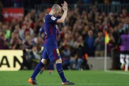 Iniesta disputó su último clásico contra el Real Madrid.