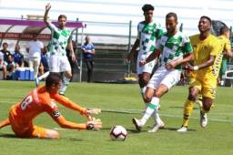 Bryan Róchez volvió a ser titular con Nacional, pero el equipo sumó su segunda derrota en este arranque de Liga en Portugal.