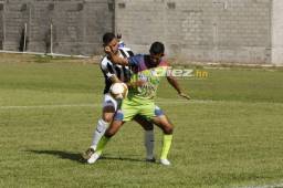 Juan Ramón Mejía fue el anotador del gol minero: Foto: Alejandro Amador.
