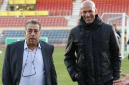 El representante Alain Migliaccio junto a Zinedine Zidane.