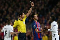 Deniz Aytekin fue el central en el juego del FC Barcelona ante PSG.