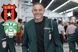 Tota Medina previo a enfrentar a Alajuelense: “En este tipo de torneos hay que estar con calculadora en mano”