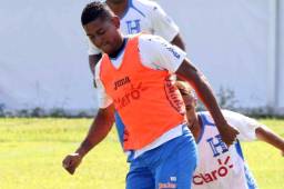 Carlo Costly iniciará de suplente este martes contra Estados Unidos.