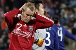 Después de contraer el virus en un viaje a Amsterdam, el hombre de 36 años está ahora en cuarentena junto con 13 miembros del personal del club danés Brondby.