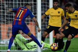 Neymar no tuvo un buen partido ante el Málaga y la afición no lo perdona.
