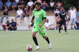 El delantero espera resolver su futuro lo más pronto posible.