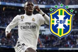 Vinícius fue convocado por primera a la selección mayor de Brasil y con 18 años.