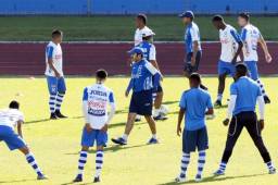 La Selección de Honduras, únicamente con jugadores nacionales, estará trabajando para enfrentar a Jamaica y ganarse un puesto para la eliminatoria.