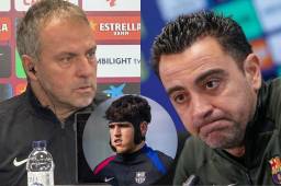 Hansi Flick ha pasado por rueda de prensa y alaba el trabajo de Xavi.