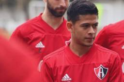 Cristian Cálix todavía trabaja por separado del resto del equipo.