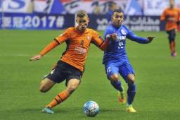 El futbolista argentino de 33 años y mejor pagado del mundo jugó su primer partido oficial en China.