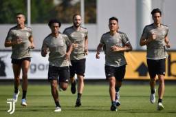 En Italia son varios los futbolistas que han dado positivo de coronavirus y es por ello que se ha pedido no reanudar los trabajos físicos en conjunto.