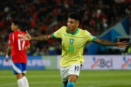 Igor Jesús y Luiz Enrique marcaron para Brasil ante los chilenos en Santiago. Foto: EFE