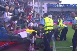 Varios aficionados del Sevilla resultaron heridos este sábado de diversa consideración en Eibar al ceder una valla en uno de los fondos del Estadio Municipal de Ipurua