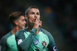 Cristiano Ronaldo no ha querido confirmar o negar el tema de haberse convertido en padre de gemelos.