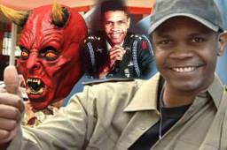 El General es ahora miembro activo de la Iglesia de los Testigos de Jehová.