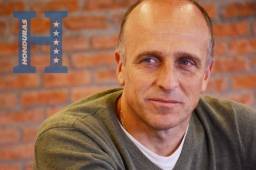 Fabián Coito ha dirigido al Central Español, Peñarol y las inferiores y selección mayor de Uruguay.