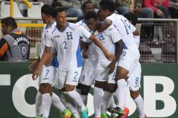 Los jugadores de la Selección Sub-20 de Honduras celebraron a lo grande el triunfo ante Panamá.