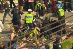 La celebración de los Raptors hasta el momento deja dos heridos, según la policía canadiense.