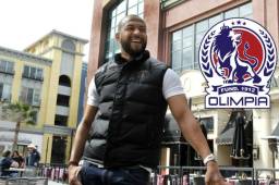 Víctor Bernárdez recibió una propuesta para jugar con Olimpia, pero esta le 'dio risa'.