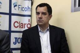 El vicepresidente del Olimpia, Rafael Villeda dice que si Olimpia no gana el título será un fracaso y mete presión al entrenador Héctor Vargas. Foto Archivo DIEZ