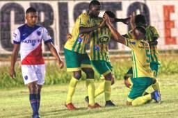 Parrillas One comanda el Grupo A de la Liga de Ascenso.