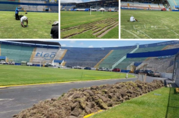 El estadio Nacional está siendo reparado su engramillado de cara al arranque del torneo Apertura 2021, donde debutará el Motagua.
