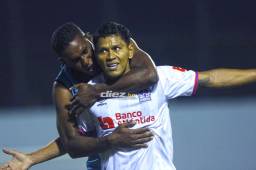 ¡Bryan Moya le rescata el partido a Pablo Lavallén y el clásico Olimpia-Motagua queda igualado!