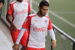 Alex López entrena con Olimpia para llegar en buenas condiciones a la Coa Centroamericana donde será llamado por Jorge Luis Pinto. Foto: Juan Salgado.