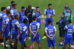 La Selección de Honduras comenzó sus trabajos de preparación para el amistoso del domingo contra Colombia en Florida. Fotos Neptalí Romero