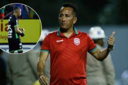 Jorge Pineda defendió de los ataques al portero Denovan Torres.