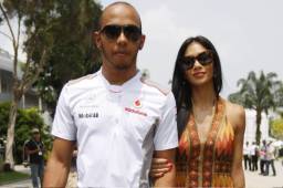 El piloto británico Lewin Hamilton y su expareja la cantante Nicole Scherzinger no se han referido sobre el video.