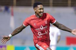 Quioto marca doblete en dos minutos: así fueron los goles de Romell en el Al-Arabi SC vs Al-Okhdood por la Copa del Rey