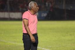 El técnico Héctor Castellón lamentó el accionar de sus jugadores en la derrota ante Real de Minas.