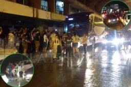 La afición no dejó solo al Platense en su llegada a Puerto Cortés. Foto cortesía página de Platense.