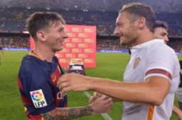 Totti dice que si Messi llega a la Roma el va a recibirlo al aeropuerto.