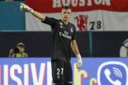 Lunin estaría a punto de firmar con el Leganés a préstamo.