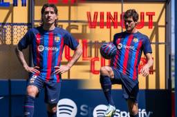 Héctor Bellerín y Marcos Alonso son los últimos fichajes del Barcelona para encarar la temporada.