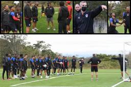 El técnico argentino Pablo Lavallén fue presentado hoy martes como nuevo estratega del Olimpia y después de ello comenzó los trabajos de cara al estreno ante Real Sociedad.