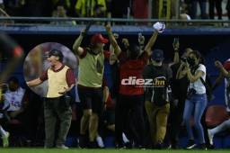 Pedro Troglio recordó entre lágrimas a su papá tras conseguir el tetracampeonato con Olimpia.