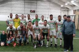 Parte de la plantilla de Juticalpa en Ilinois, Estados Unidos. Foto: Cortesía.