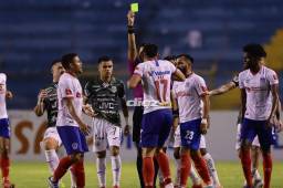La cuarta jornada de la Liga Nacional dejó fuerte sanciones a los futbolista y equipos que no se portaron bien.