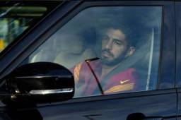 Suárez tenía negociaciones avanzadas con el Atlético, pero según el Barcelona, es uno de los clubes con los que no puede jugar esta temporada.