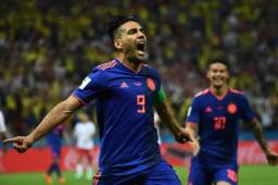 Radamel Falcao marcó el 2-0 parcial de Colombia ante Polonia. FOTOS AFP