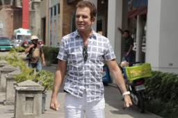 Salvador Nasralla se proclamó presidente de Honduras la madrugada de este lunes. El candidato de la Alianza Opositora se confesó con el Loco de Limber. Foto DIEZ