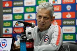 Reinaldo Rueda, técnico de Chile, explotó cuando le preguntaron por rumores de supuestos actos de indisciplina en Copa América.