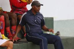 Raúl Martínez Sambulá confía que un triunfo ante UPNFM pueda cambiar la situación para el Vida. Foto DIEZ