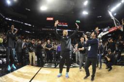 'Honor a quien honor merece' y San Antonio honrró a quien le entregó el 100% por 17 temporadas.