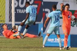 VIDEO: El portero Jonathan Rougier se viste de héroe para atajarle un penal al Olancho FC ante Motagua