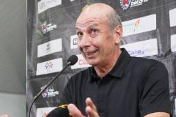 El técnico del Real España aún no define quién será el portero titular en la vuelta ante Olimpia. ¿Buba López o Onan Rodríguez? FOTO: Mauricio Ayala